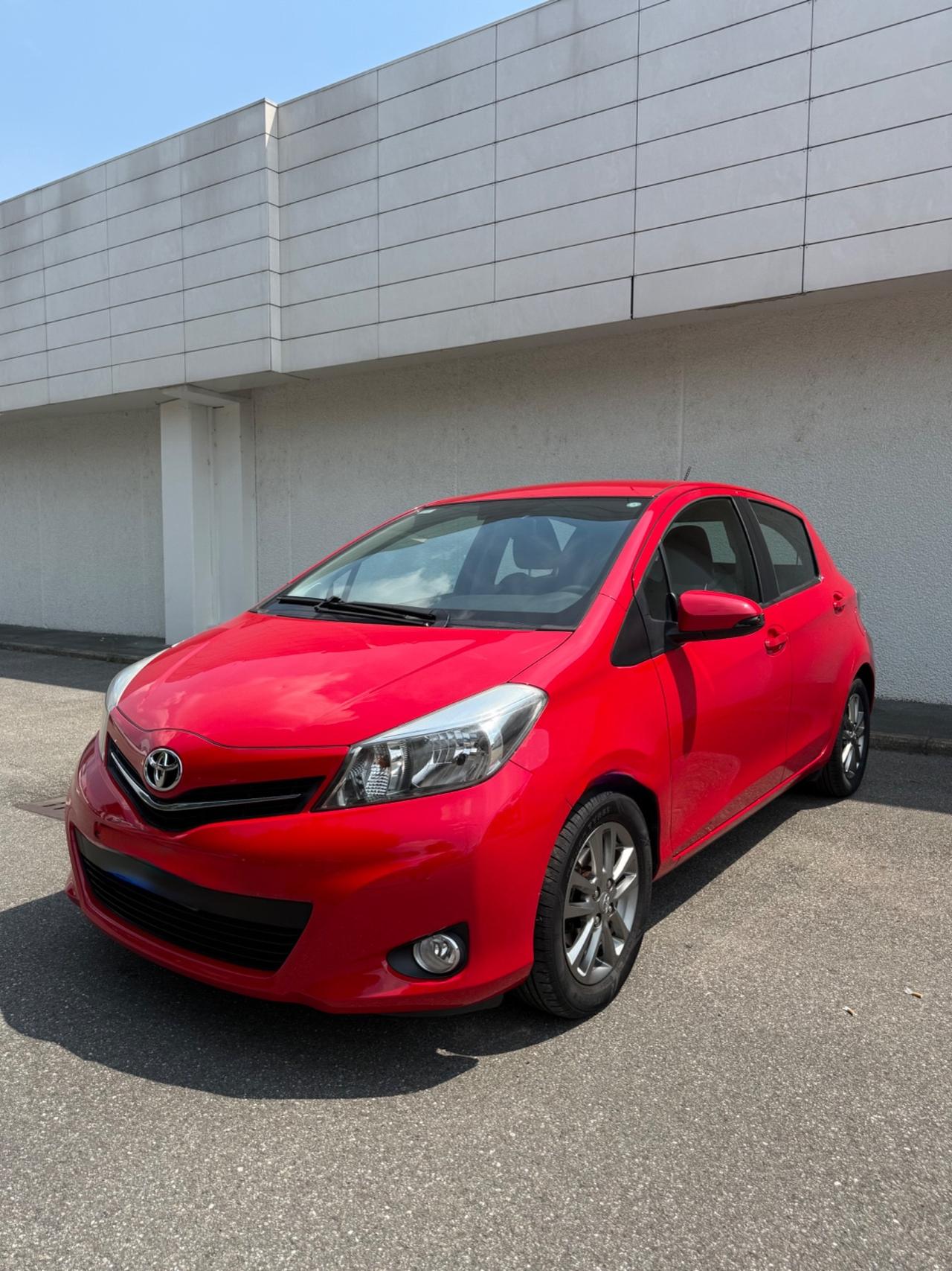 Toyota Yaris 1.0 5 porte