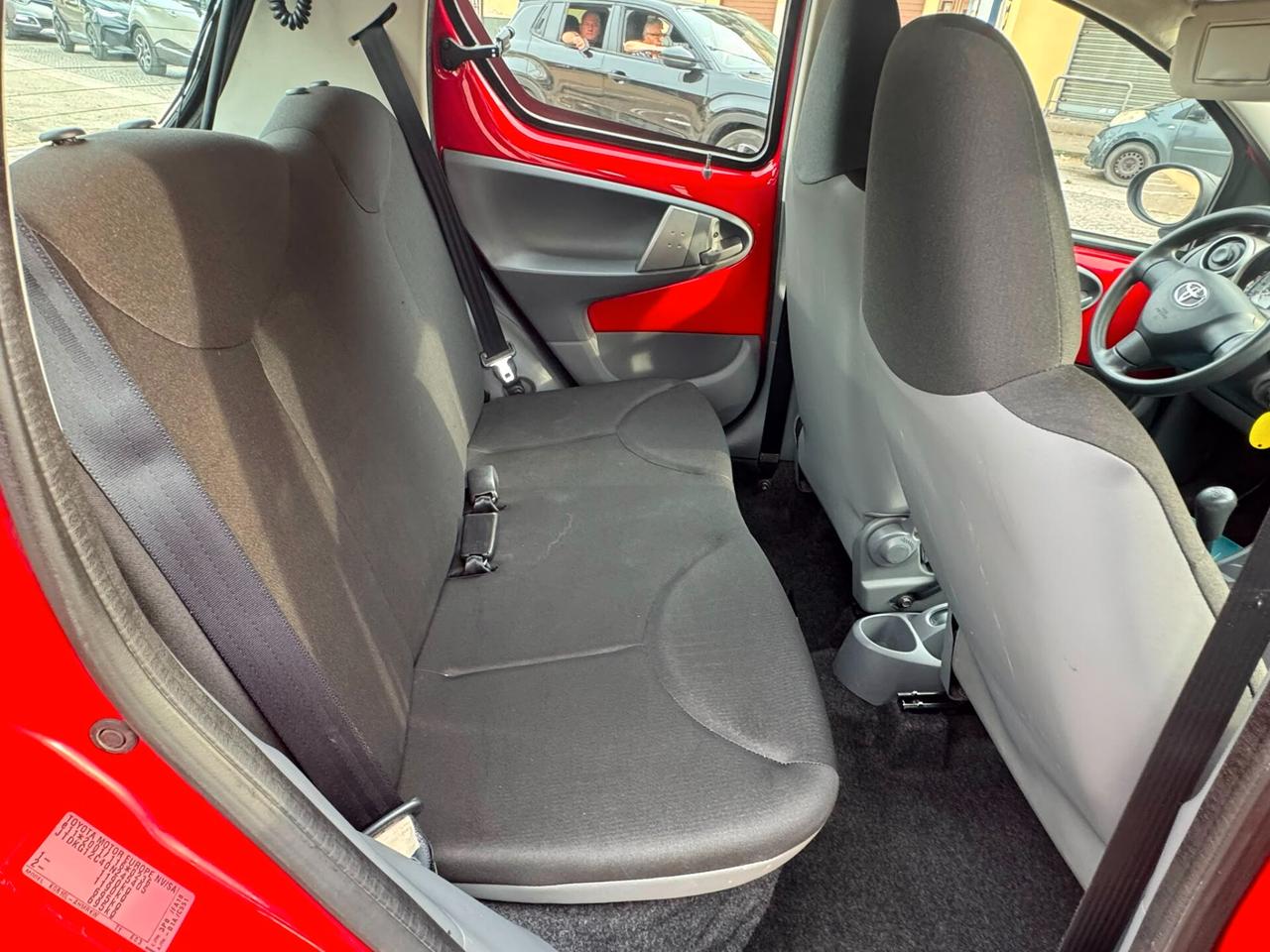 Toyota Aygo 1.0 12V VVT-i 5 porte Now