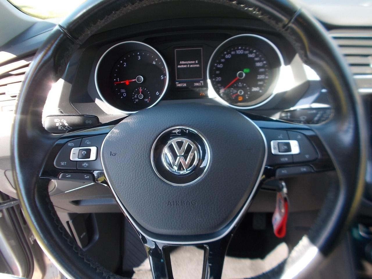 Volkswagen Tiguan 2.0 TDi DSG *FULL OPT* daVETRINA