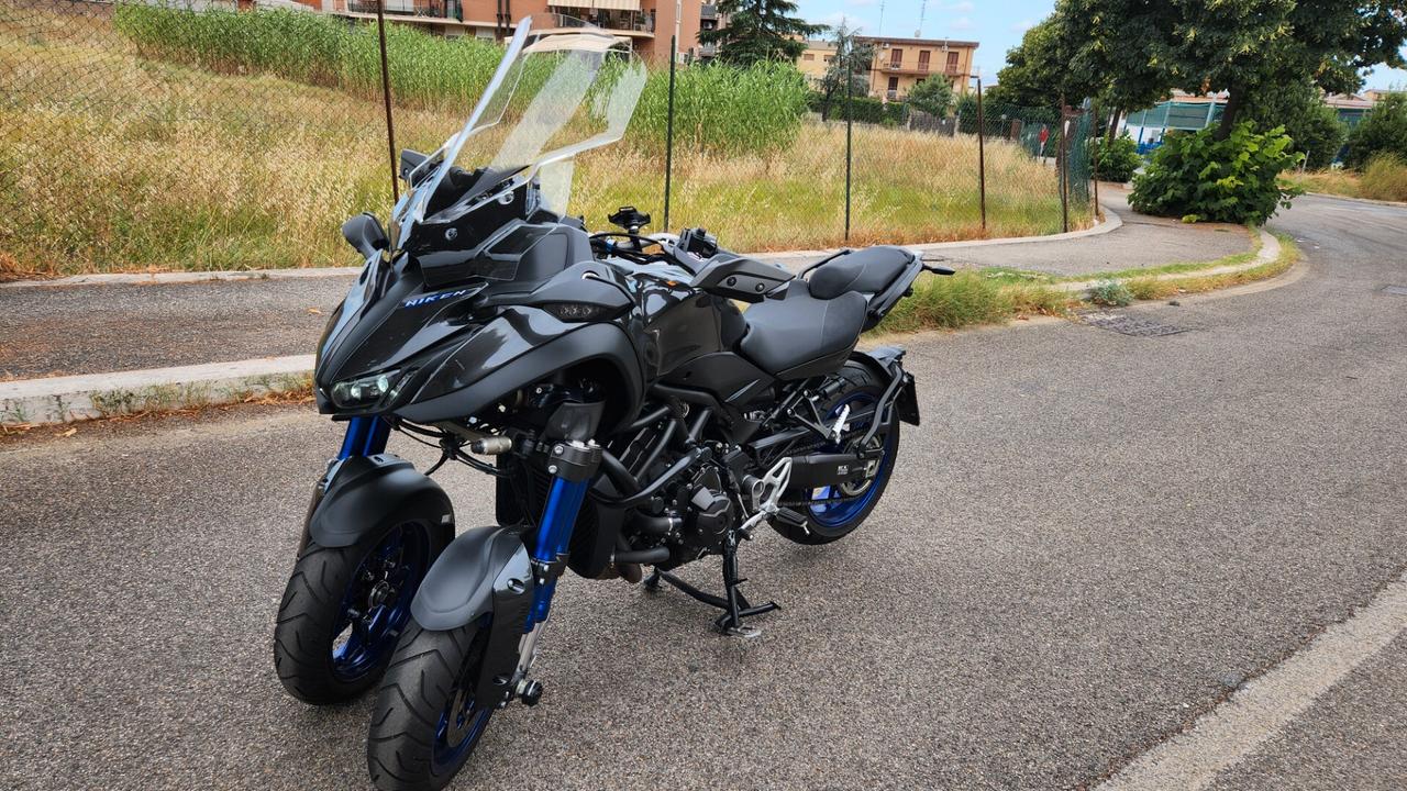 Yamaha Niken Gt