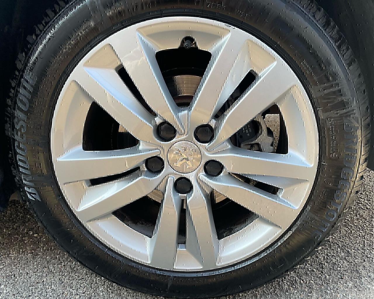 PEUGEOT 308 1.5 BLUE HDi 100 S&S SW