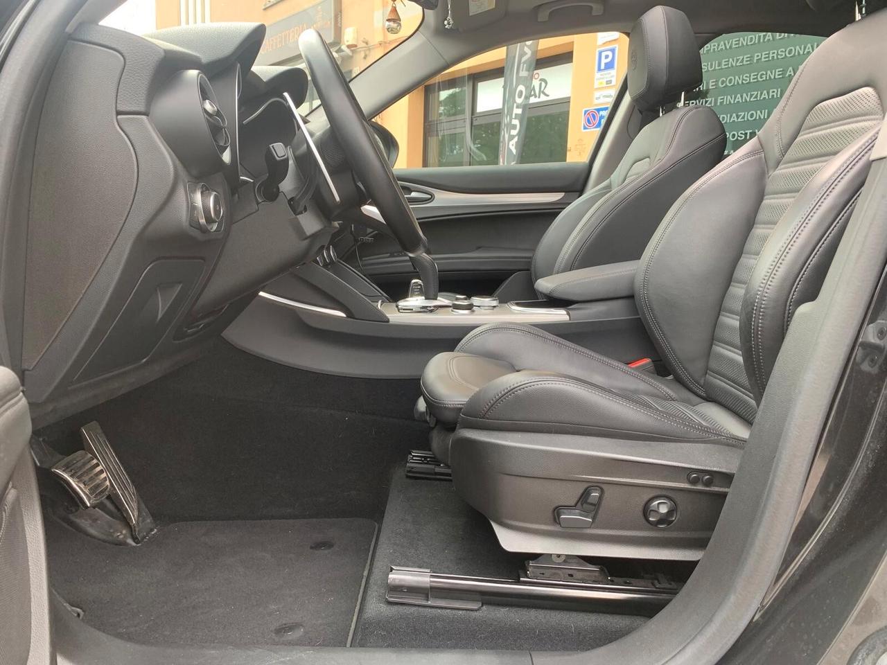 A.R. Stelvio 2.2 Td 210 Q4 Veloce Cerchi 20 Tetto Unicop.