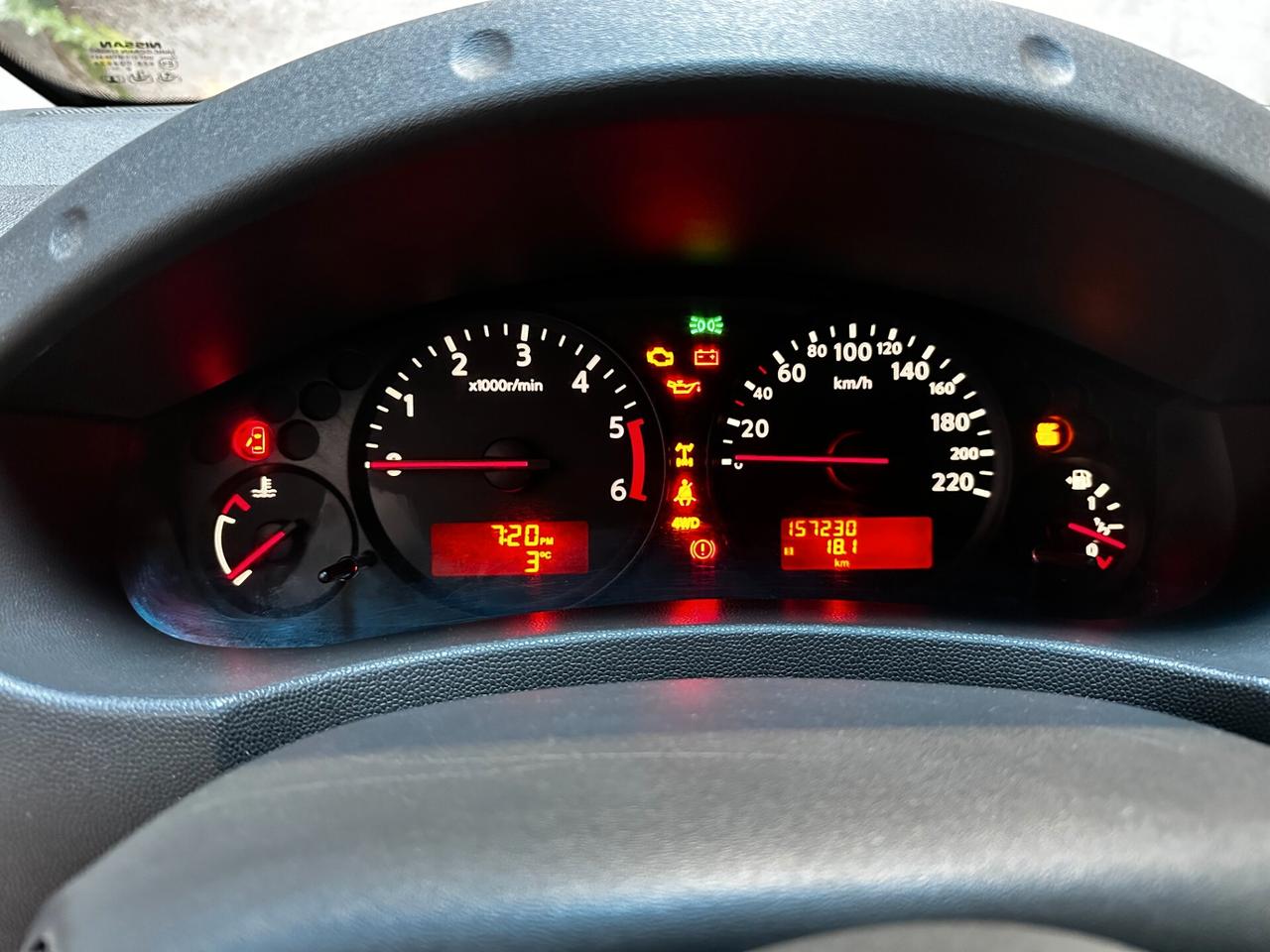 Nissan Navara 2.5 dCi 190CV 4 porte Double Cab XE