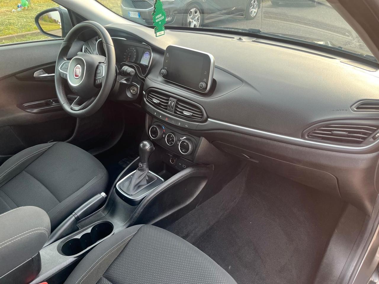 Fiat Tipo 1.6 Mjt S&S DCT 5 porte Lounge