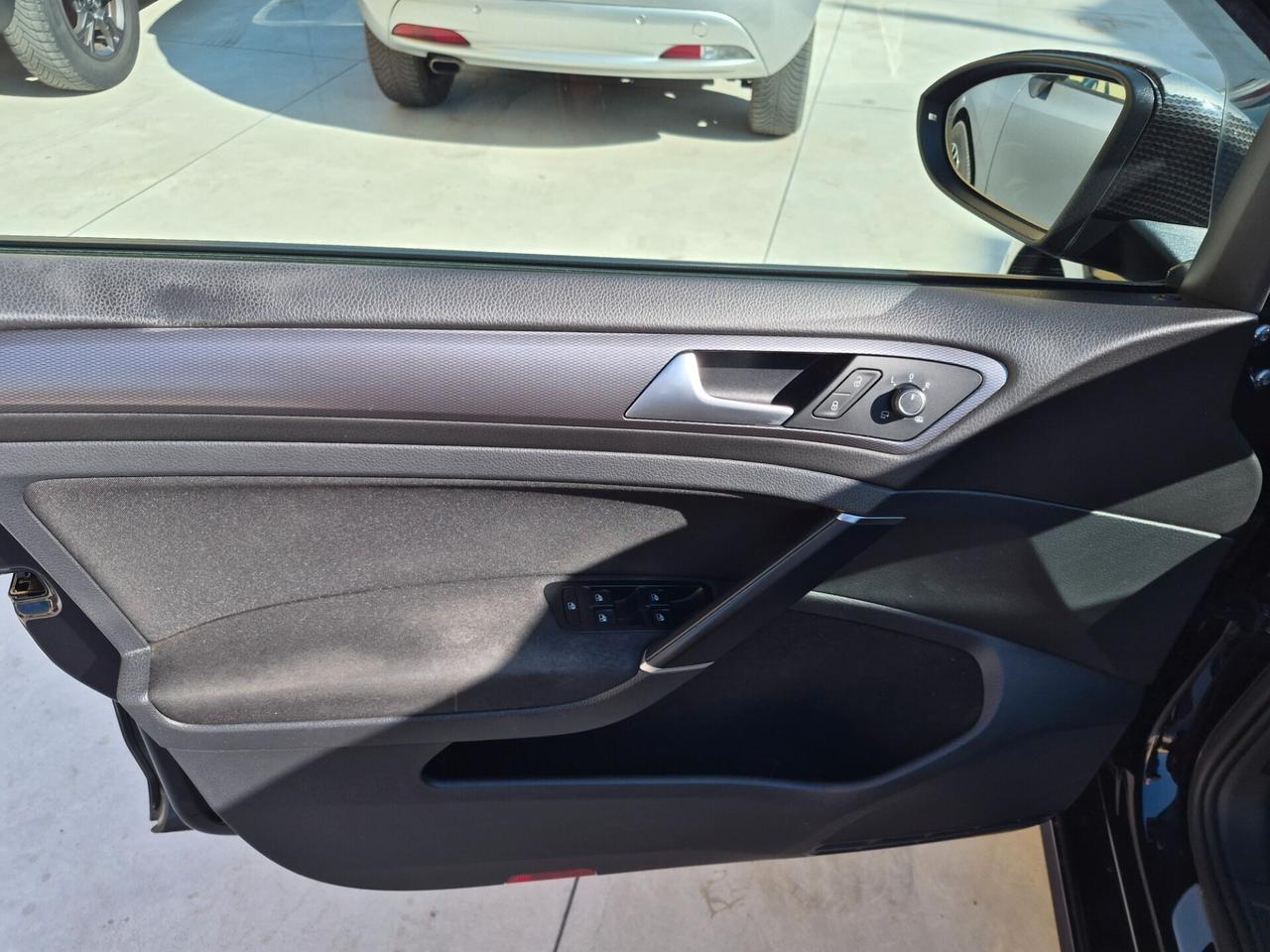 Volkswagen Golf 7 1.6 TDI 110 CV 5p.