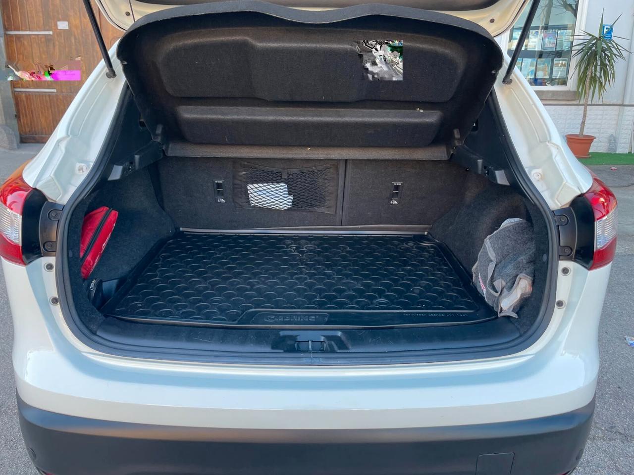 Nissan Qashqai 1.5 dCi Tekna 2015 TENUTA DA AMATORE FRIZIONE E DISTRIBUZIONE FATTA