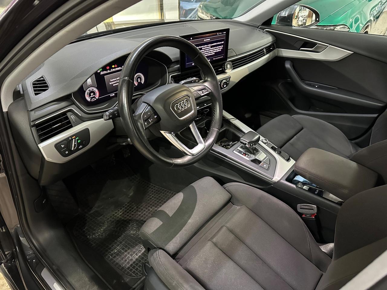 Audi A4 Avant 40 TDI S tronic line edition