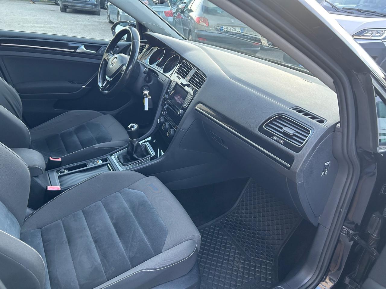 Volkswagen Golf 2.0 TDI 5p. Highline BlueMotion Technology