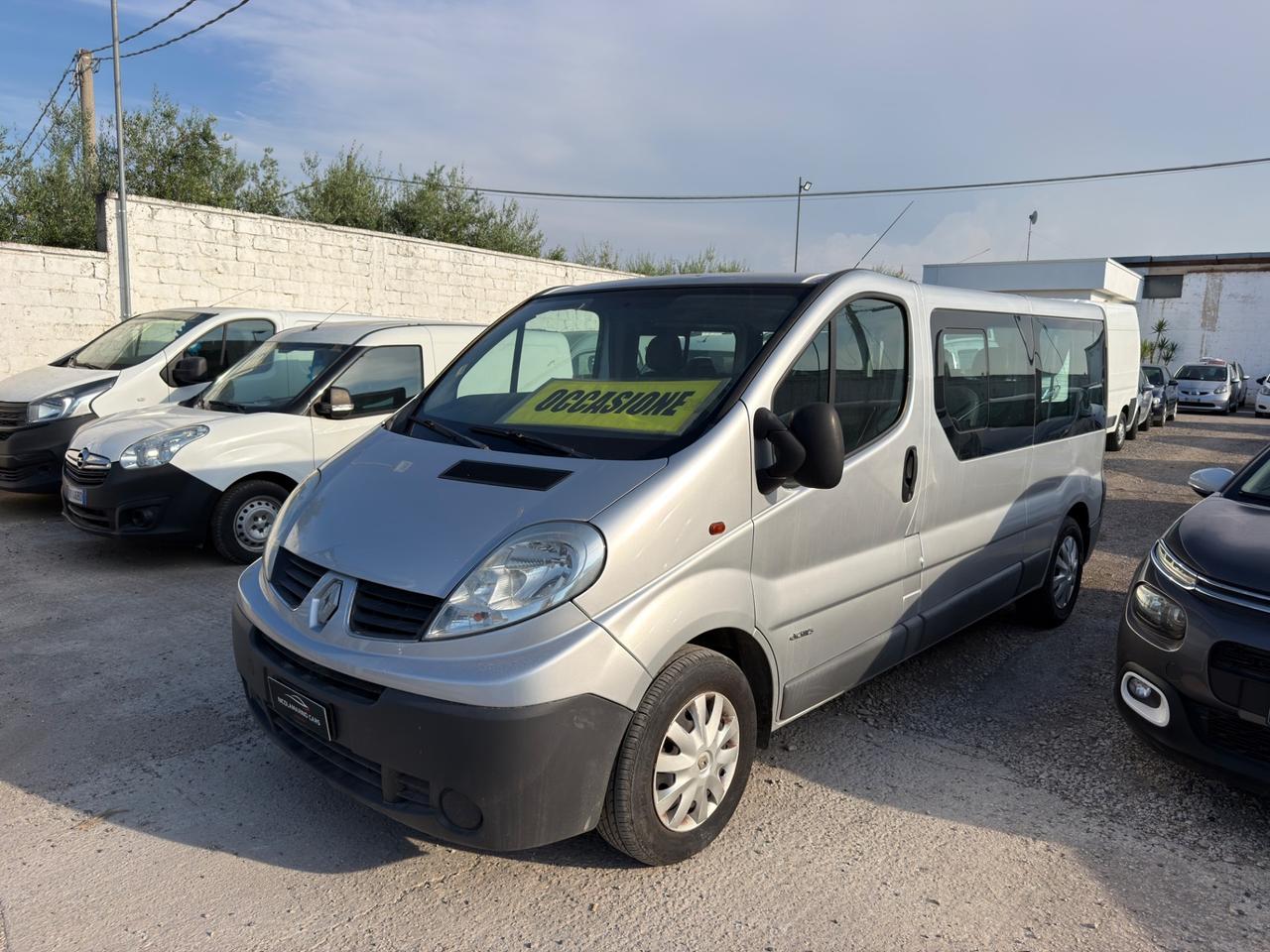 Renault Trafic 2.0dci “9 POSTI”