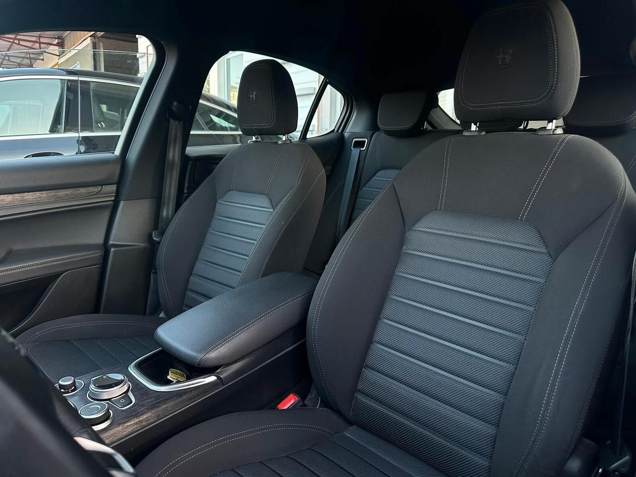 Alfa Romeo Stelvio 2.2 Turbodiesel 190 CV AT8 Q4 Executive
