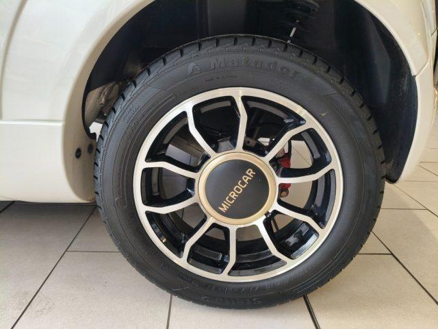 MICROCAR M.GO Bi Color Pelle Cerchi Lega