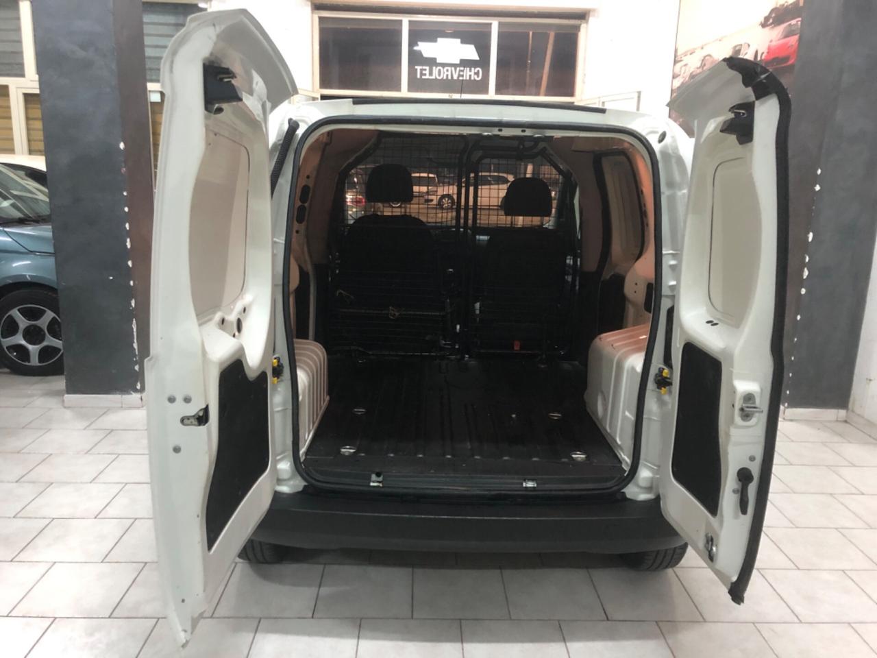 Fiat Fiorino 1.3 MJT 95CV Cargo SX