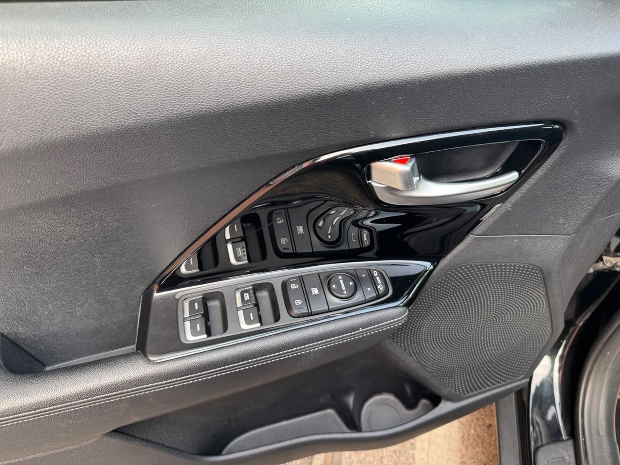 Kia Niro 1.6 GDi DCT HEV Style 141cv