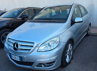 Mercedes-benz B 200 - VERS. SPORT -