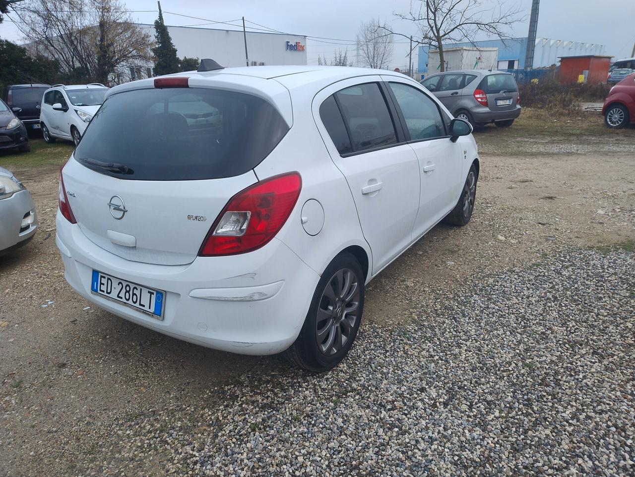 Opel Corsa 1.2 80CV 5 porte GPL-TECH Club