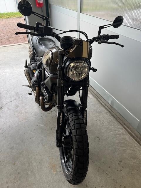 Ducati Scrambler 800, Scarico HP, Specchi barracuda, Abs