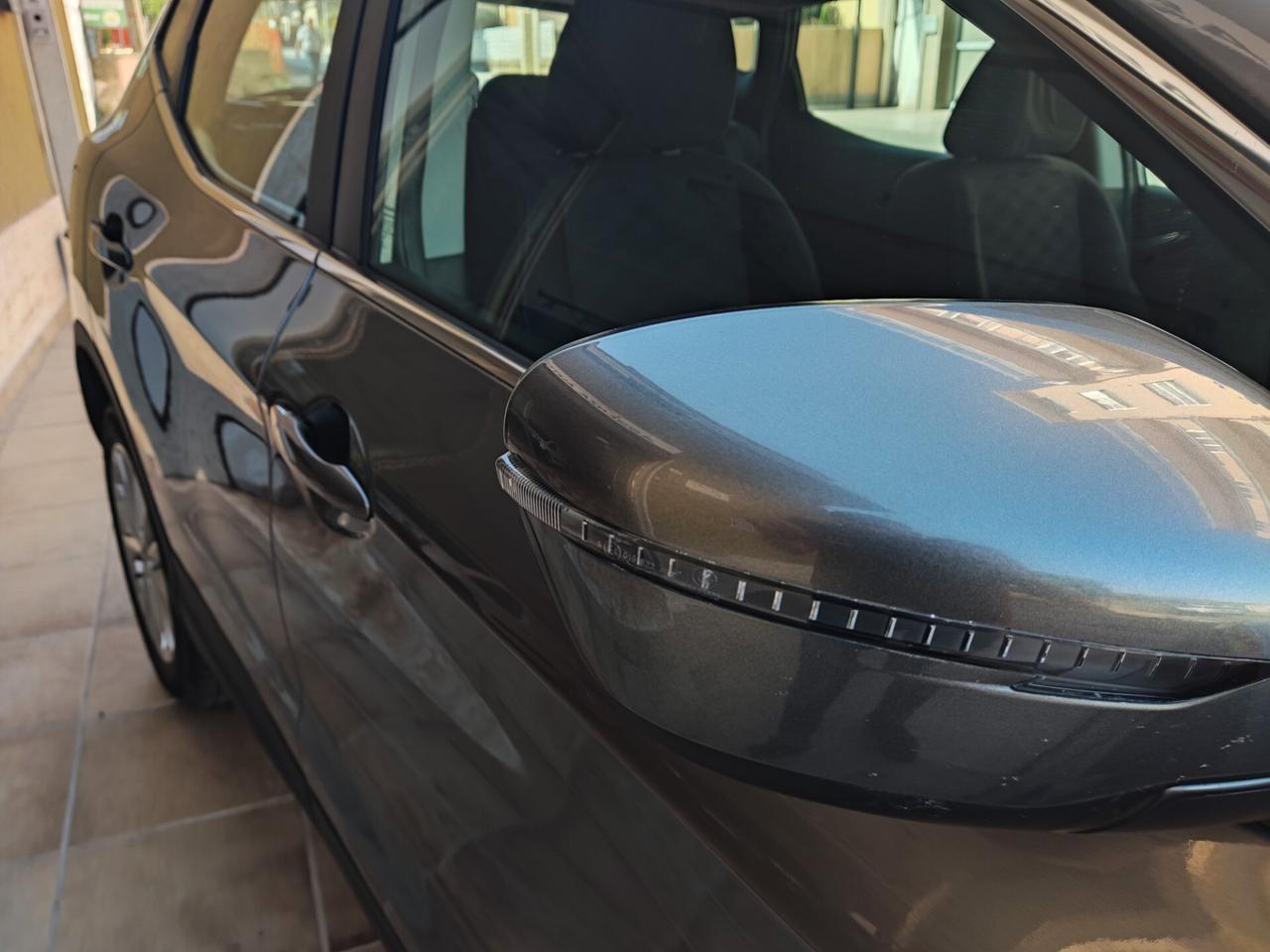 Nissan Qashqai 1.5 dCi N-Vision