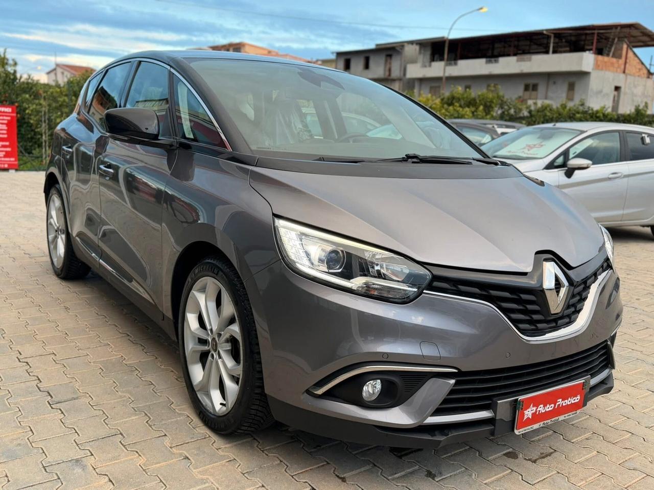 Renault Scénic Blue dCi 120 CV Initiale Paris OK NEOPATENTATI