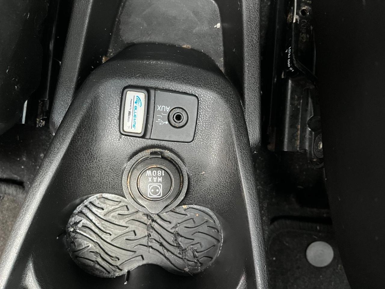 Lancia y-1.2 “ecochic” gpl -full-2013