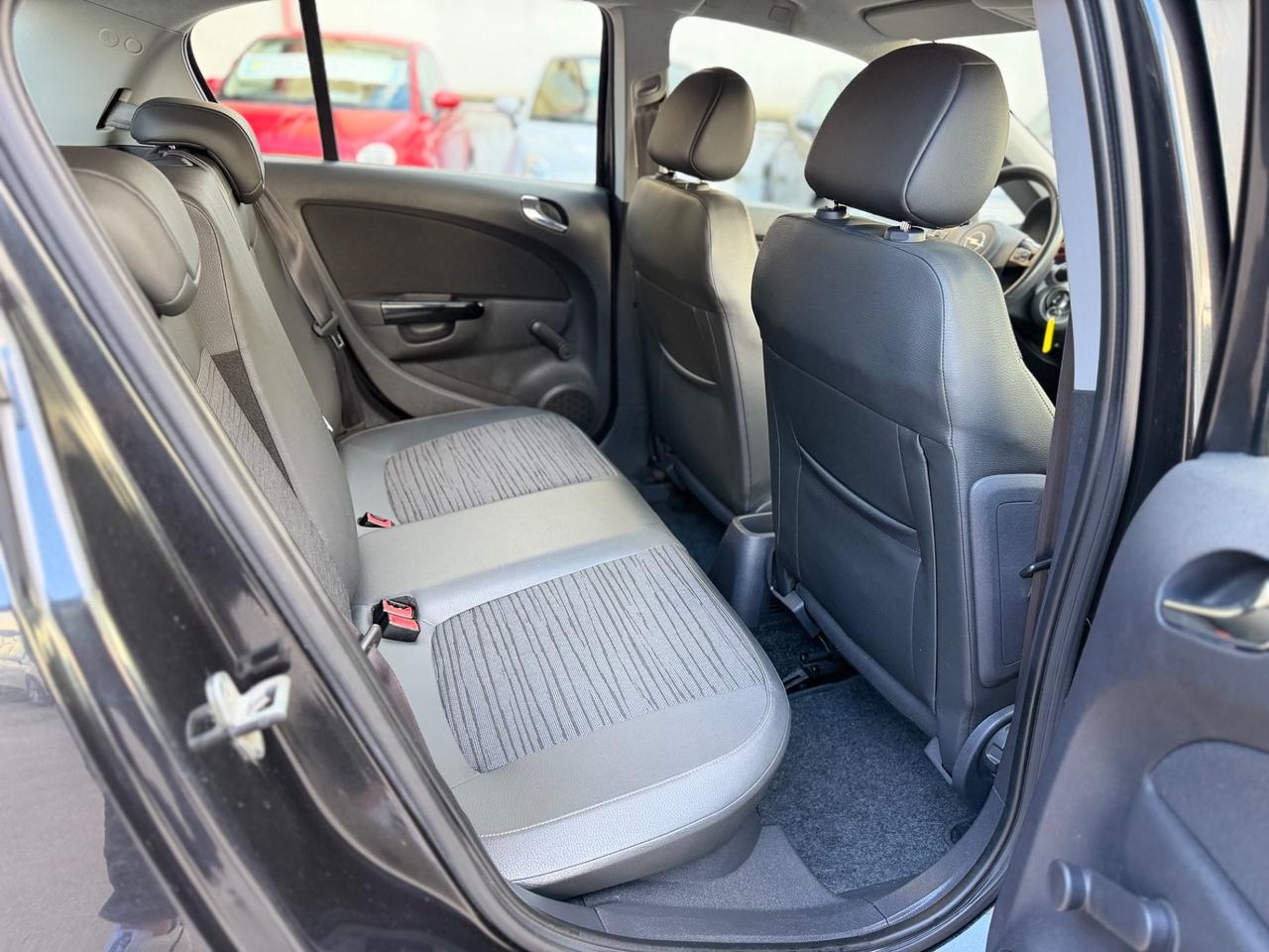 Opel Corsa 1.2 85CV 5 porte GPL-TECH Edition