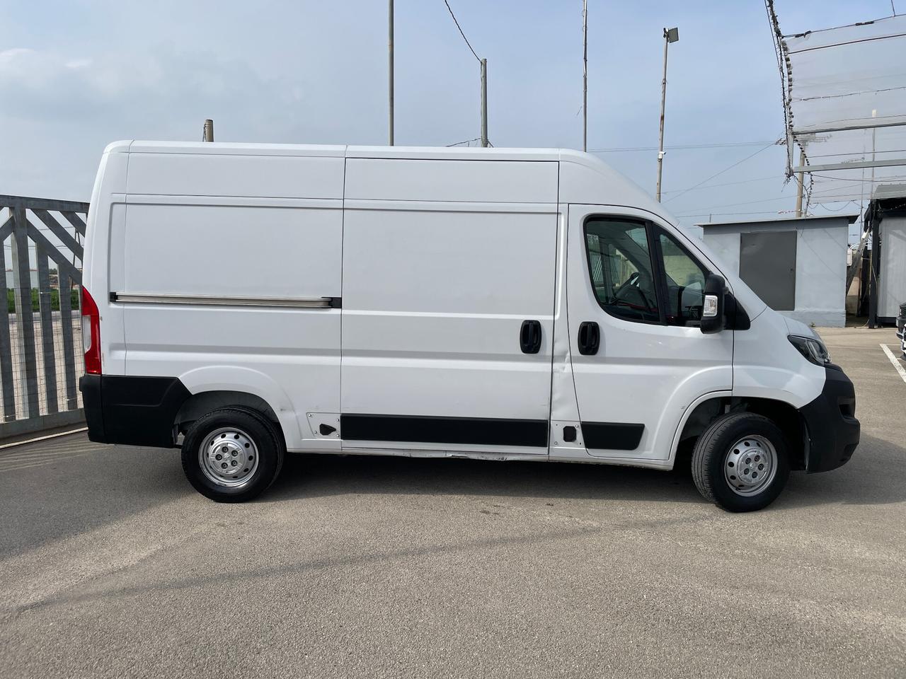 Peugeot Boxer L2H2 2.2 Bluehdi 140cv