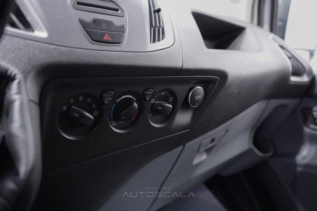 FORD Transit Custom 340 2.0 TDCi 130cv PC-DC Furgone Trend