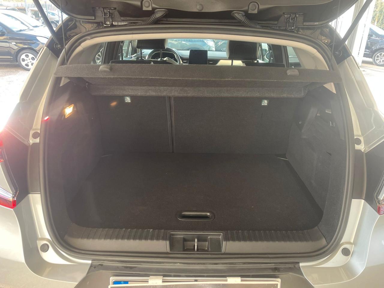 Renault Captur Full Hybrid E-Tech Intens