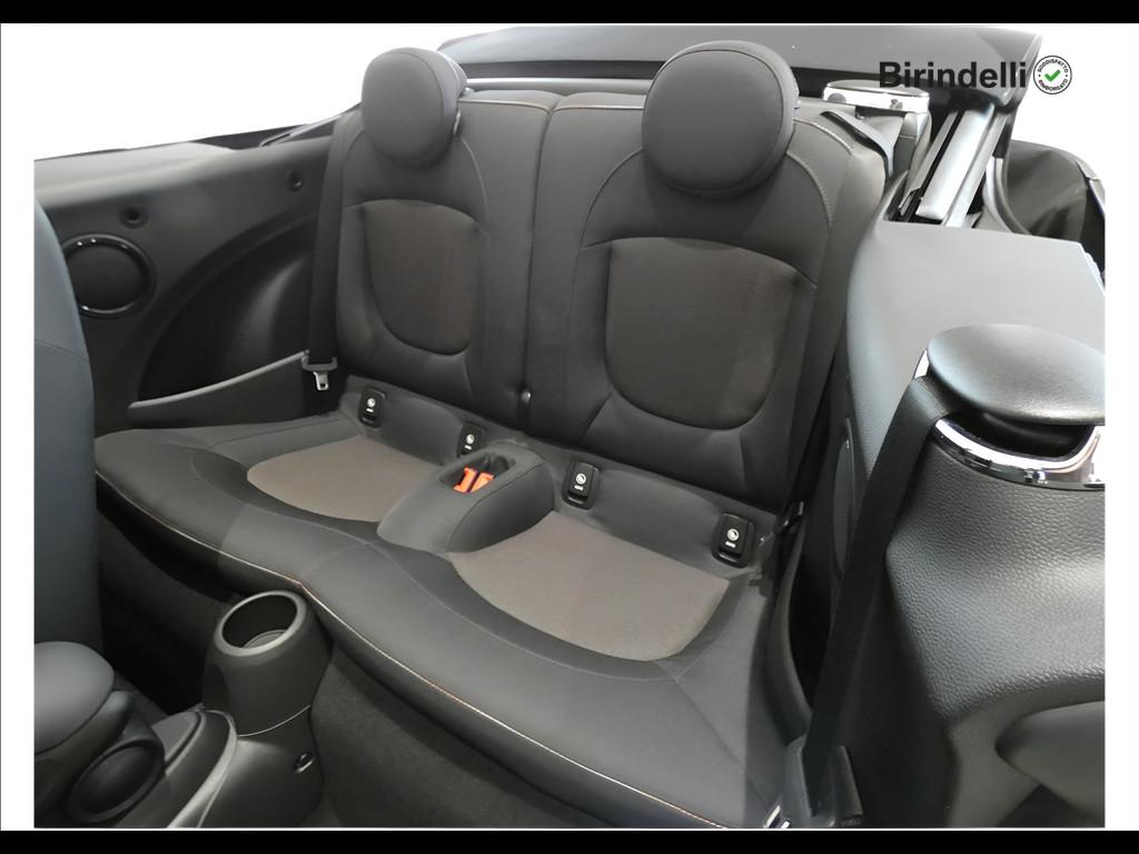 MINI Mini Cabrio (F57) - Mini 1.5 Cooper Classic Cabrio