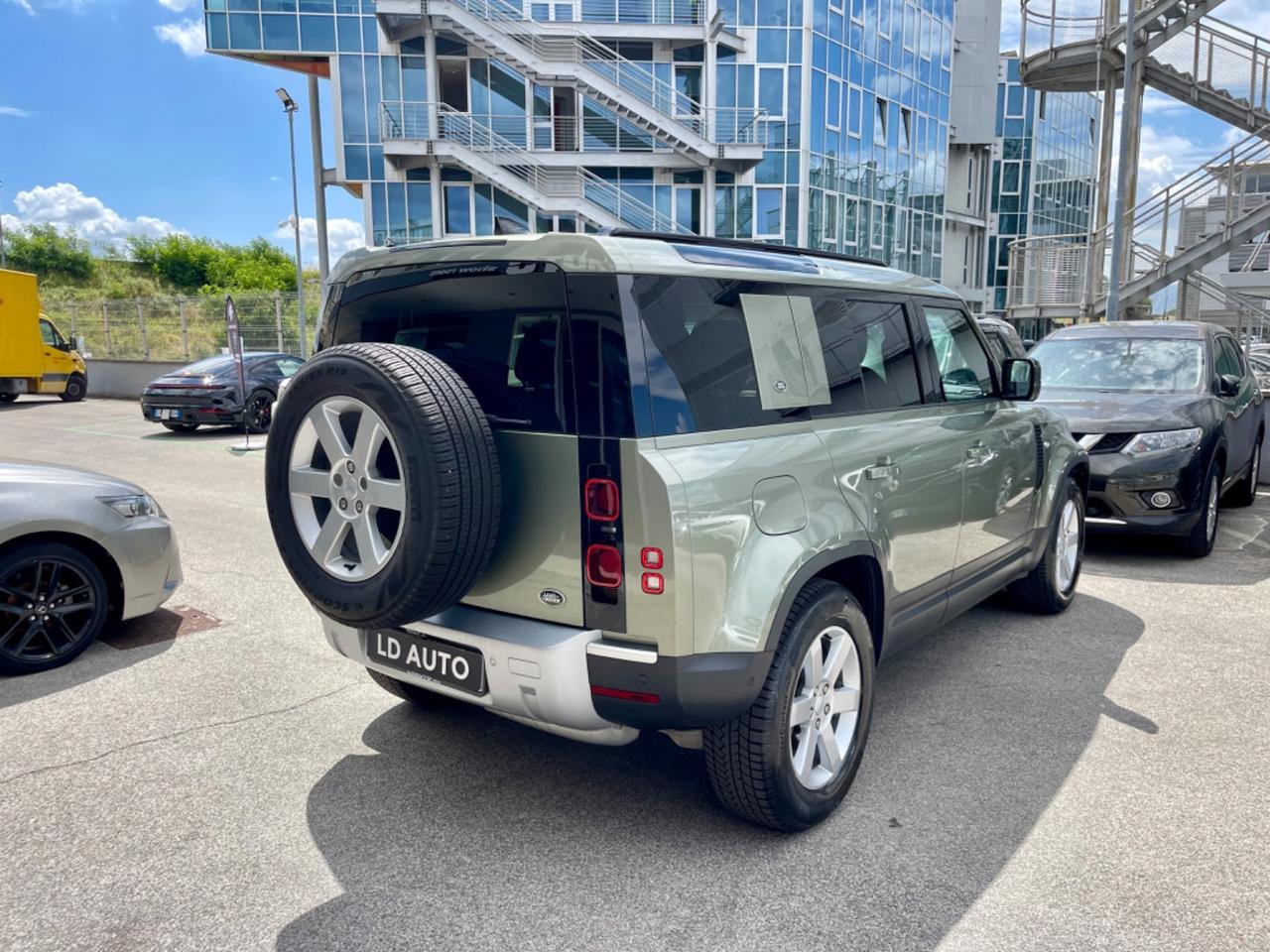 Land Rover Defender 110 3.0D I6 250 CV AWD Auto