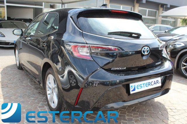 TOYOTA Corolla 1.8 Hybrid Style NEOPATENTATI