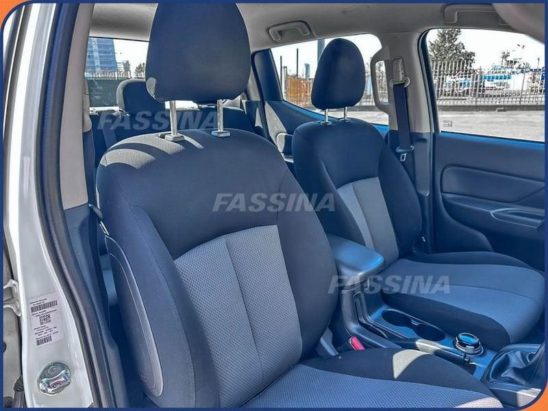 Mitsubishi L200 2.3 D Double Cab 4x4 Connect 150CV