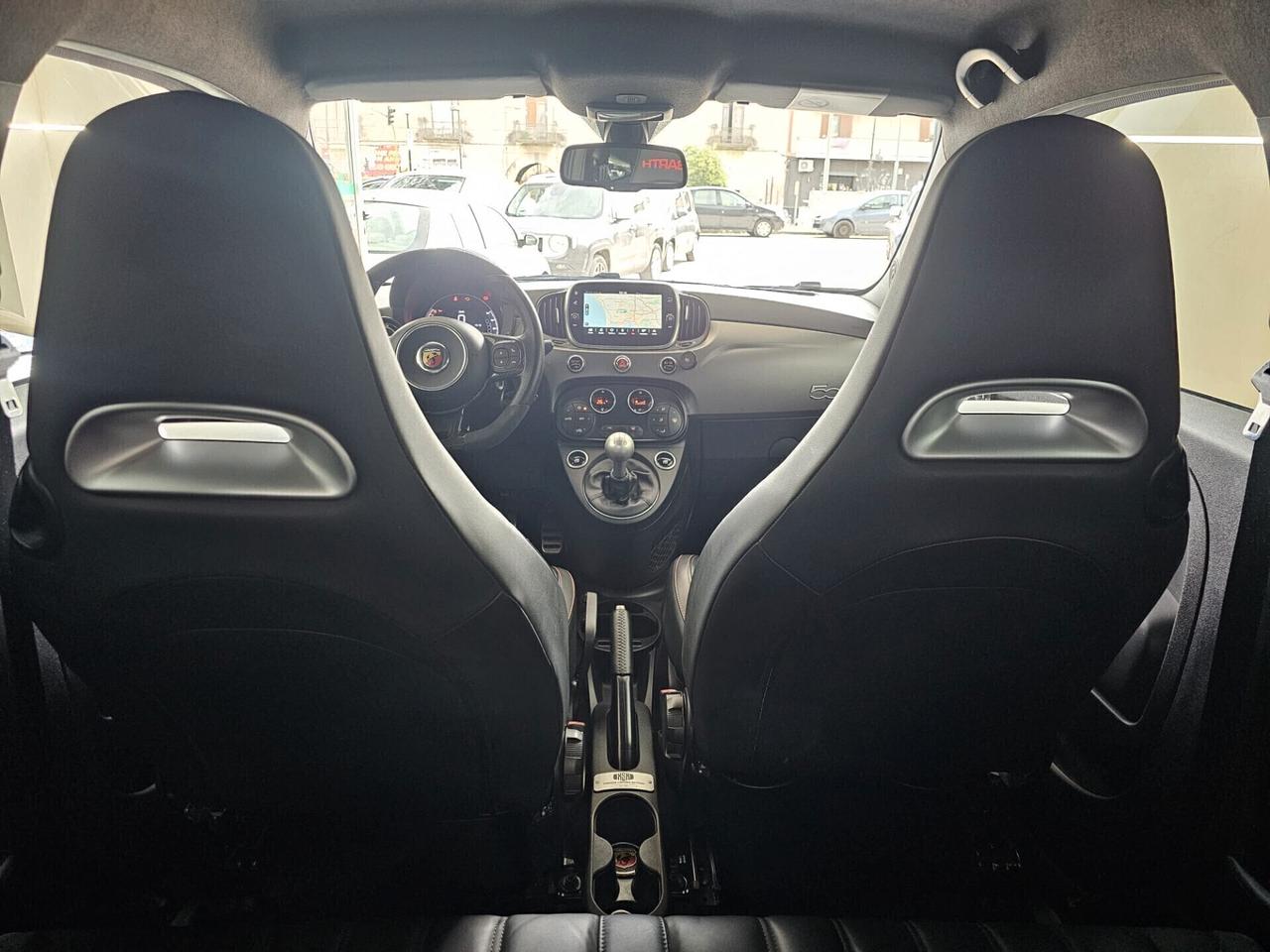 Abarth 695 1.4 Turbo T-Jet XSR Yamaha Limited Edition 532/695