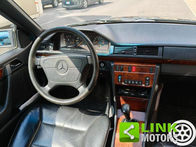 MERCEDES-BENZ E 200 cat Coupé