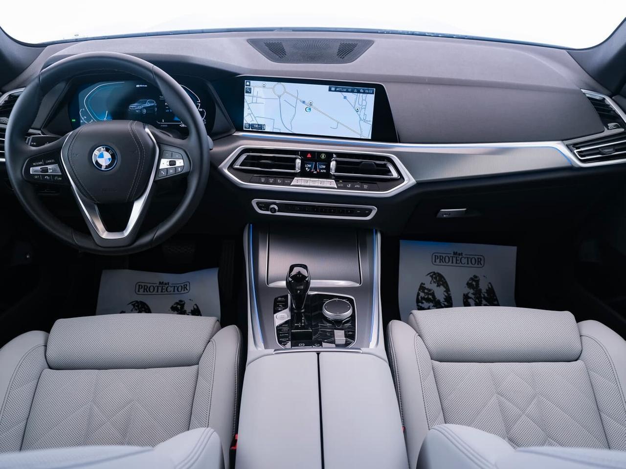 BMW X5 xdrive45e xLine auto - KM0 - IVA ESPOSTA