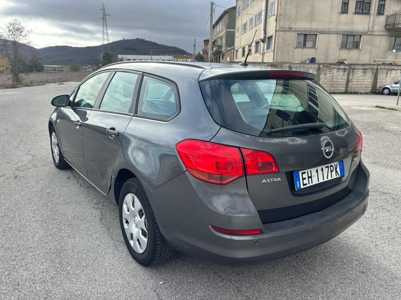 Opel Astra 1.7 CDTI 110CV Sports Tourer Cosmo