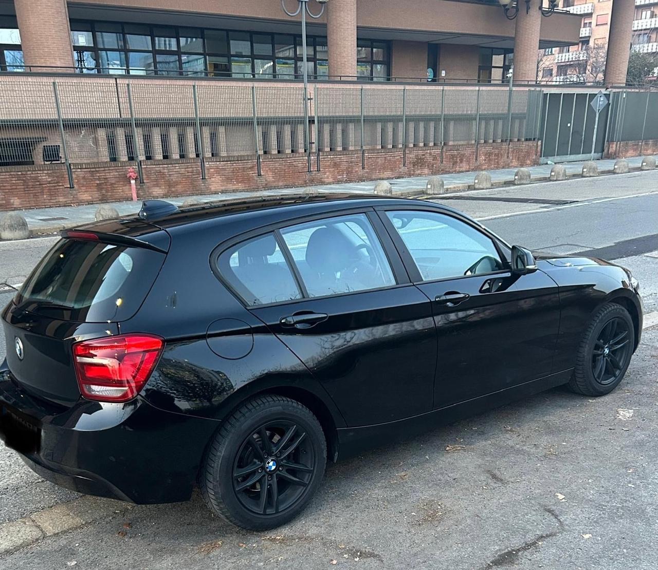 Bmw 116d 5p. Urban