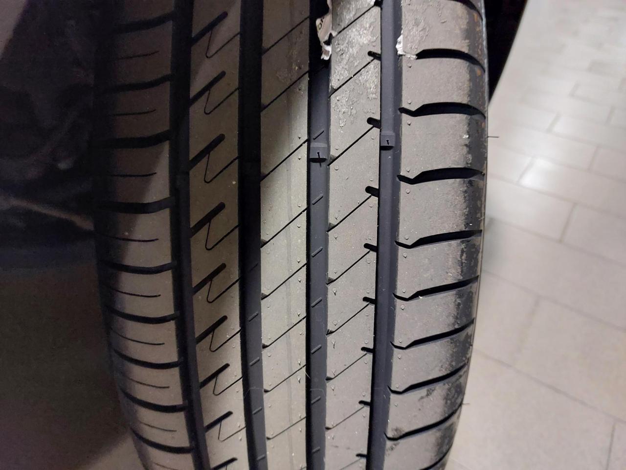 Toyota C-HR 5 Porte C-HR 1.8H ACTIVE 2WD E-CVT