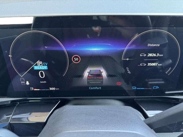 Renault Austral 1.2 E-Tech full hybrid Iconic 200cv auto