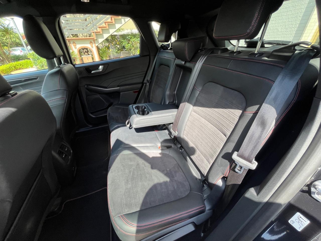 Ford Kuga 2.5 Full Hybrid 190 CV CVT 2WD ST-Line
