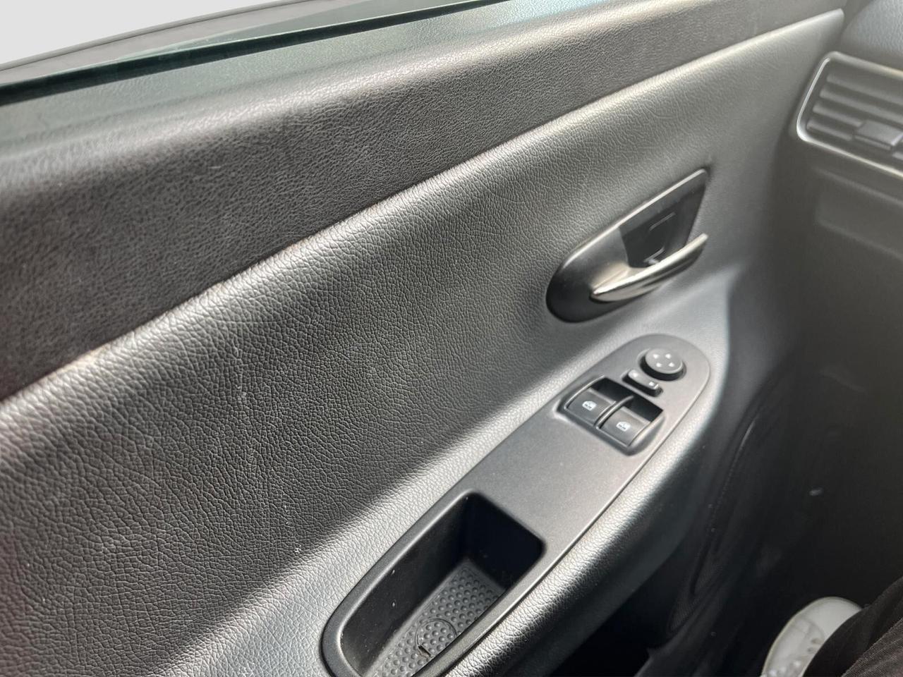 Lancia Ypsilon 1.3 MJT 95 CV 5 porte S&S Gold 2012