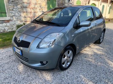 Toyota Yaris 1.3 3 porte