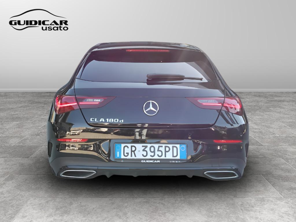 Mercedes-Benz CLA Sh.Brake - X118 2023 - CLA Shooting Brake 180 d AMG Line Advanced Plus auto