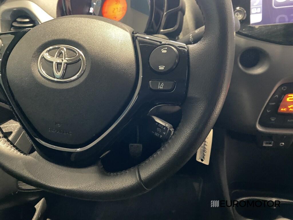 Toyota Aygo 5 Porte 1.0 VVT-i x-fun