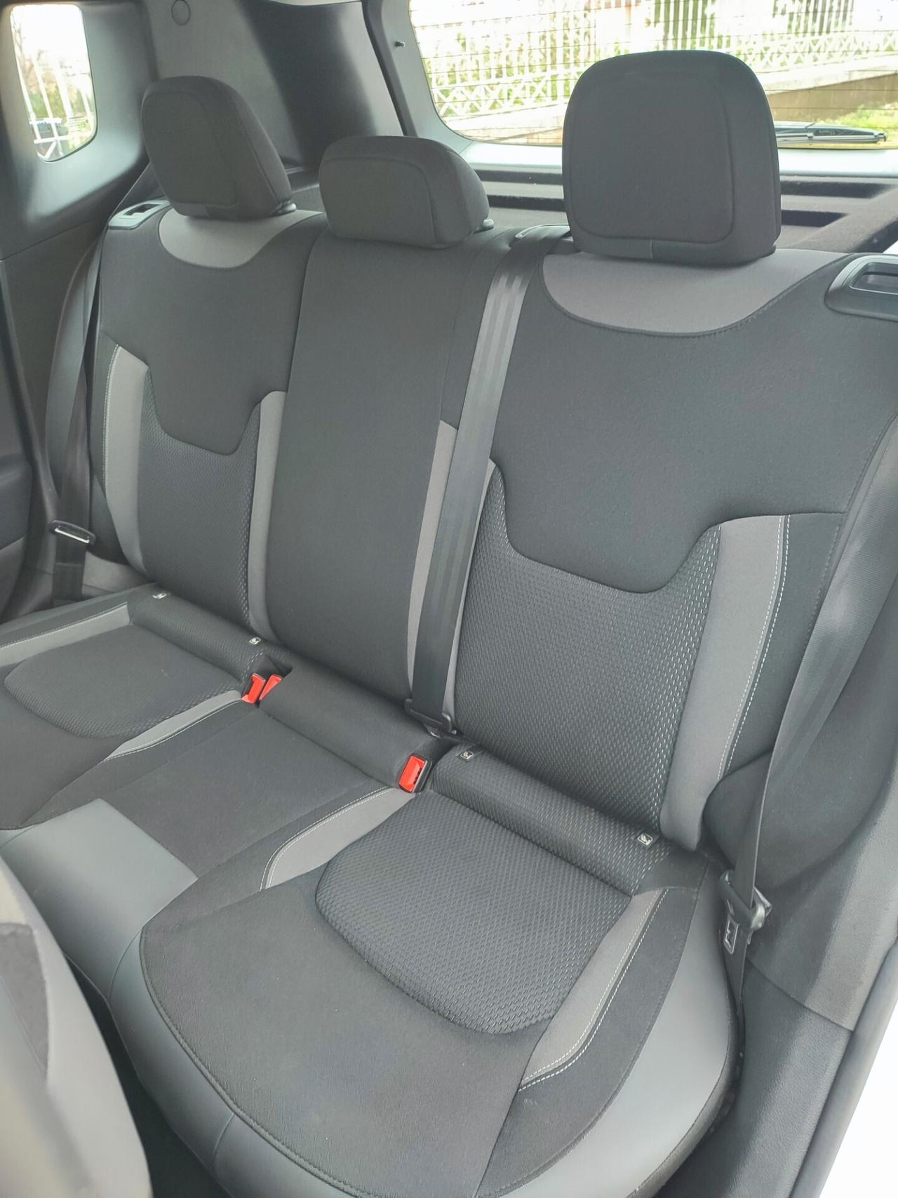 JEEP RENEGADE LIMITED 1.6 MJET 130 CV SCHERMO GRANDE DA VETRINA