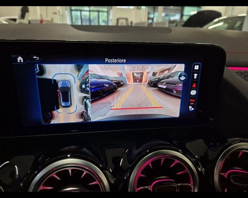 Mercedes-Benz EQA 300 AMG Line Advanced 4matic