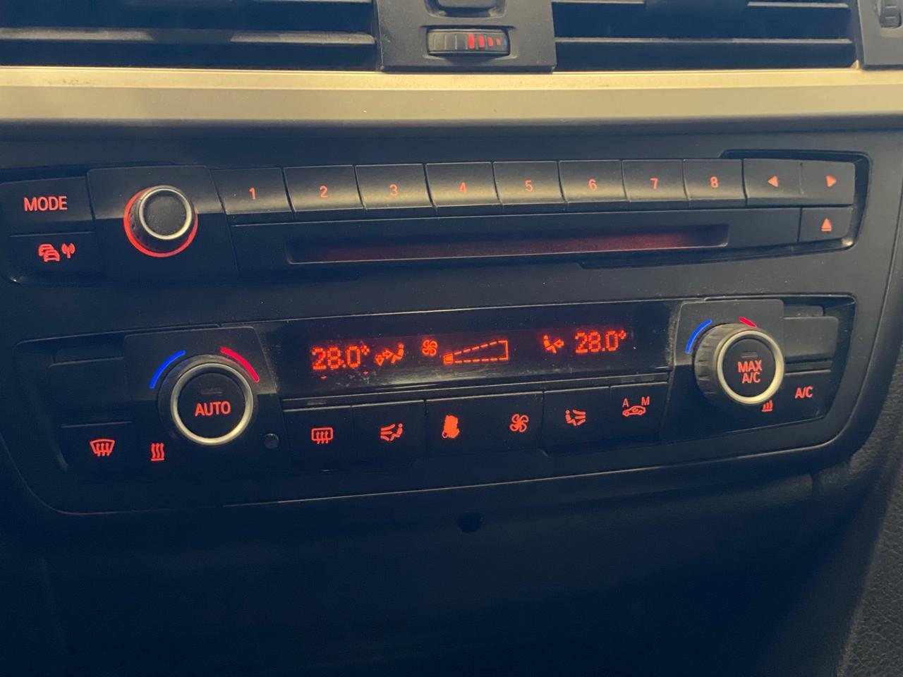 Bmw 320 320d cat Touring Attiva