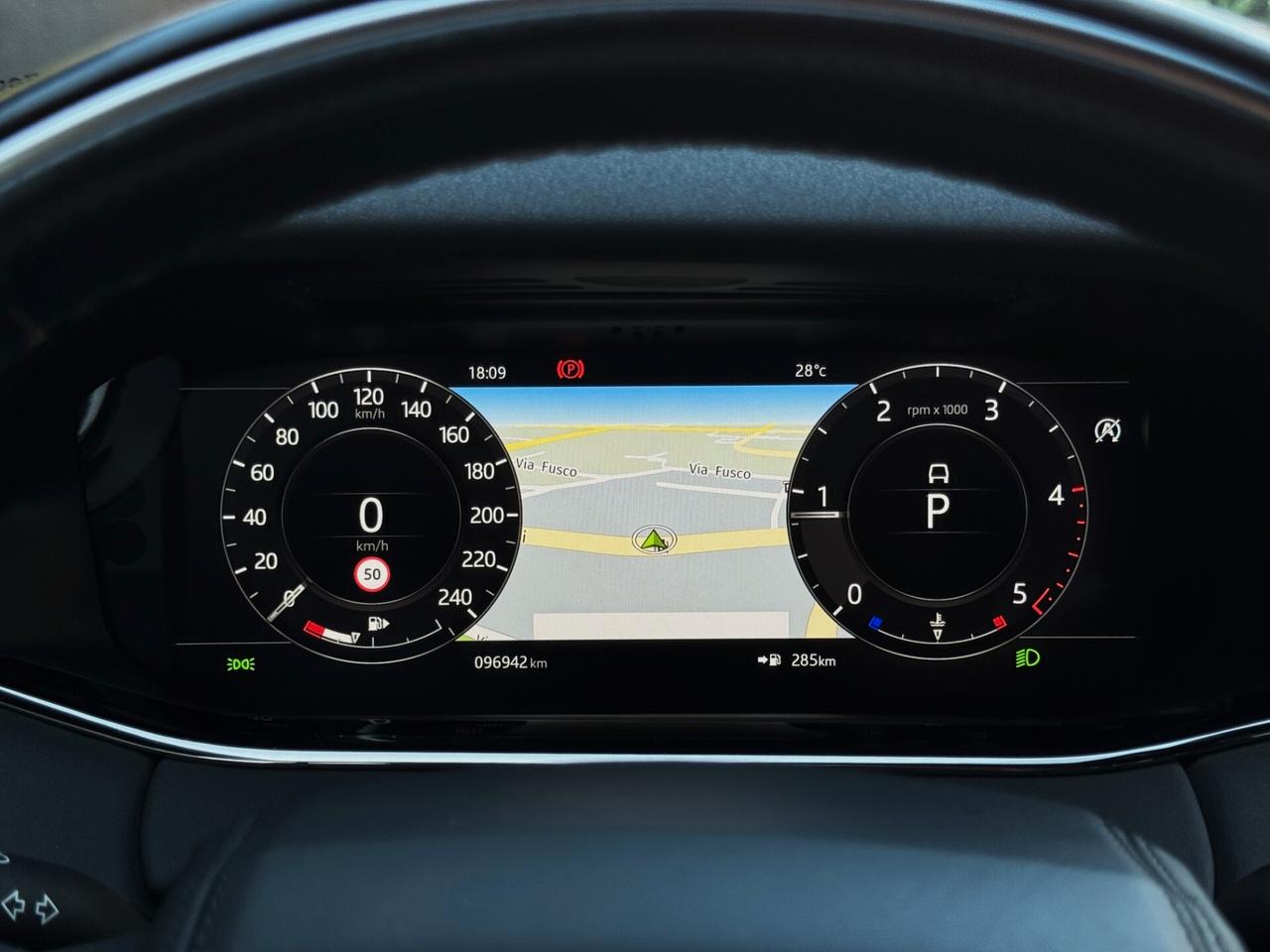 Range Rover Evoque 2.0d i4 MHEV R-Dynamic SE 180CV