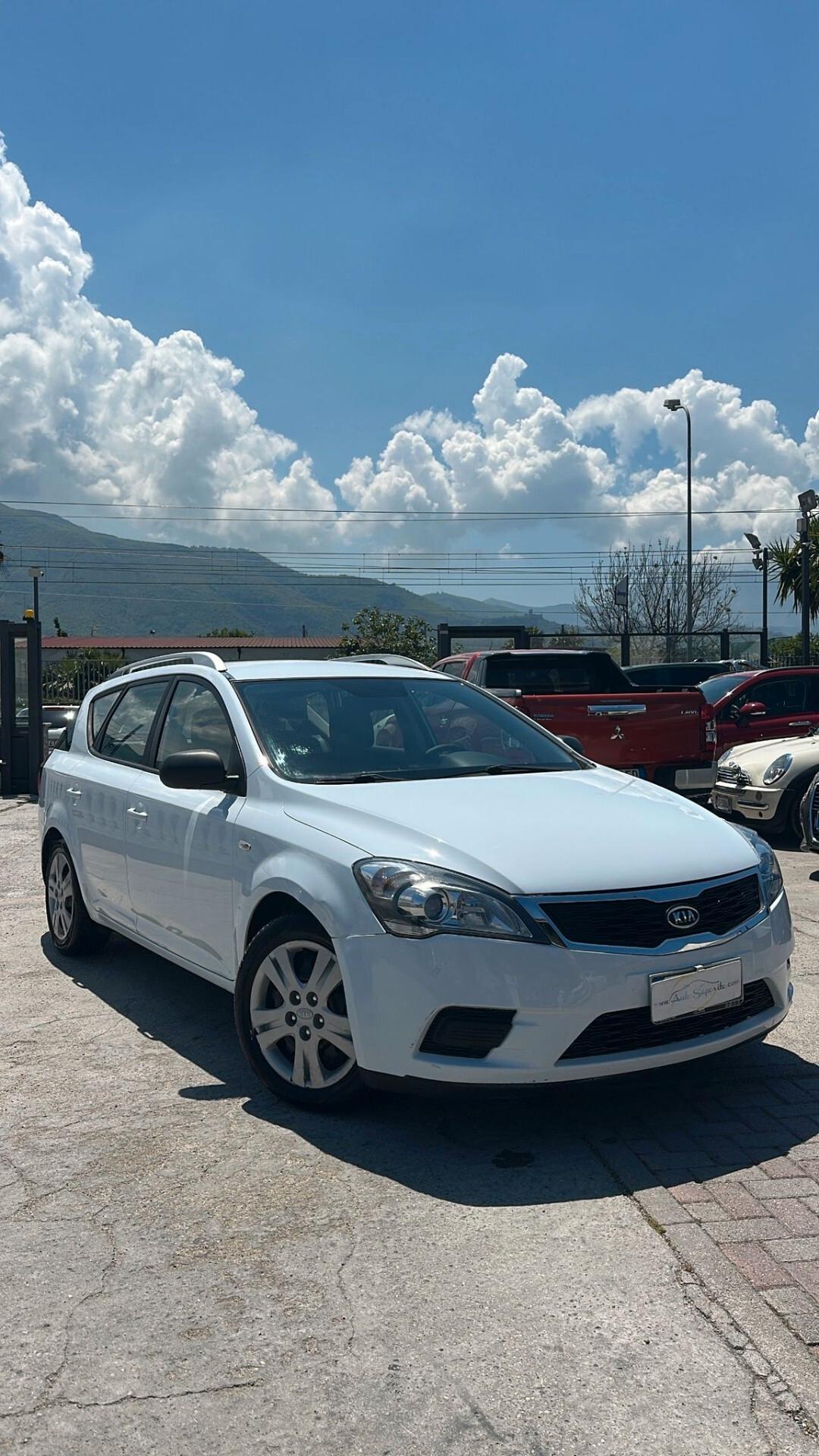 Kia Ceed cee'd Sp. Wag. 1.6 CRDi VGT 115CV EX
