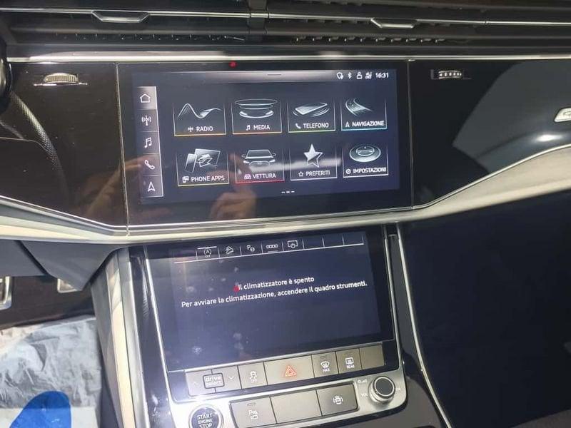 Audi Q8 Q8 55 TFSI quattro tiptronic Sport