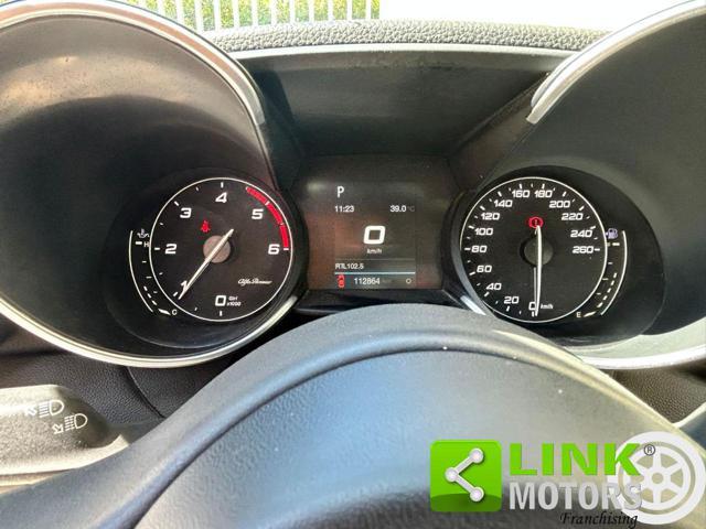 ALFA ROMEO Giulia 2.2 Turbodiesel 150 CV AT8 Super
